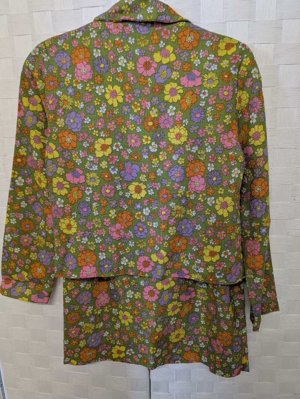 Vintage Suit 1960s Fabric Floral Green Patterned Mint Condition - Picture 2 of 7